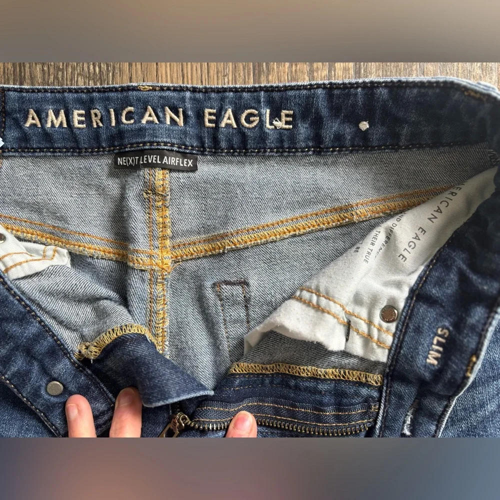American Eagle Jeans Mens 30X32 Slim Straight Blue Distressed Next Level AirFlex